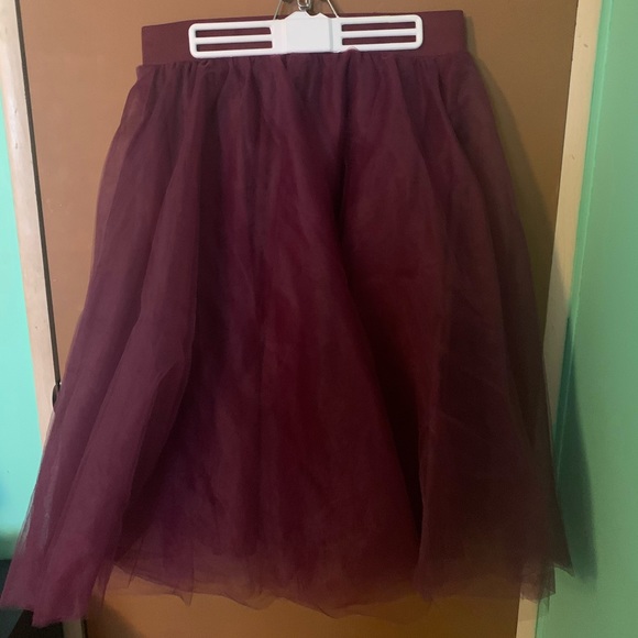 Tulle skirt - Picture 1 of 3